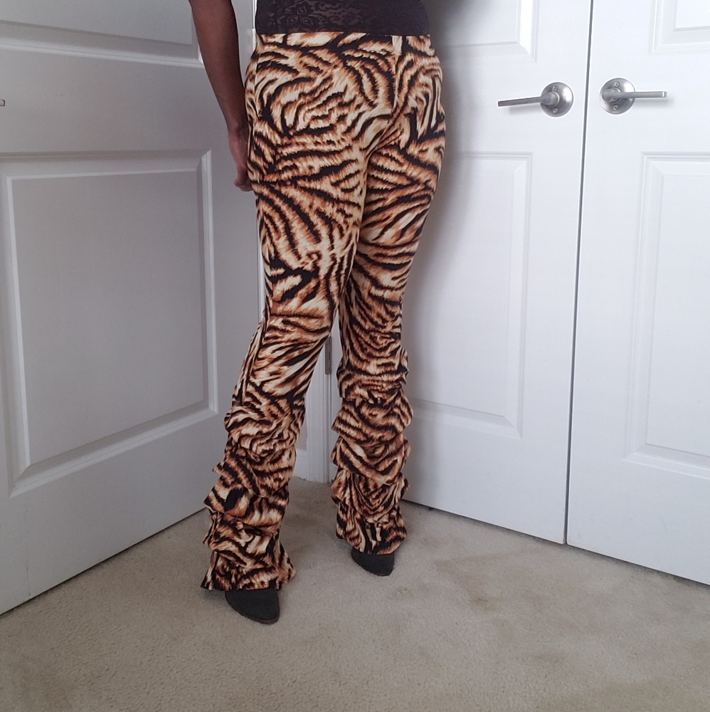 Ruched Animal Print Legging